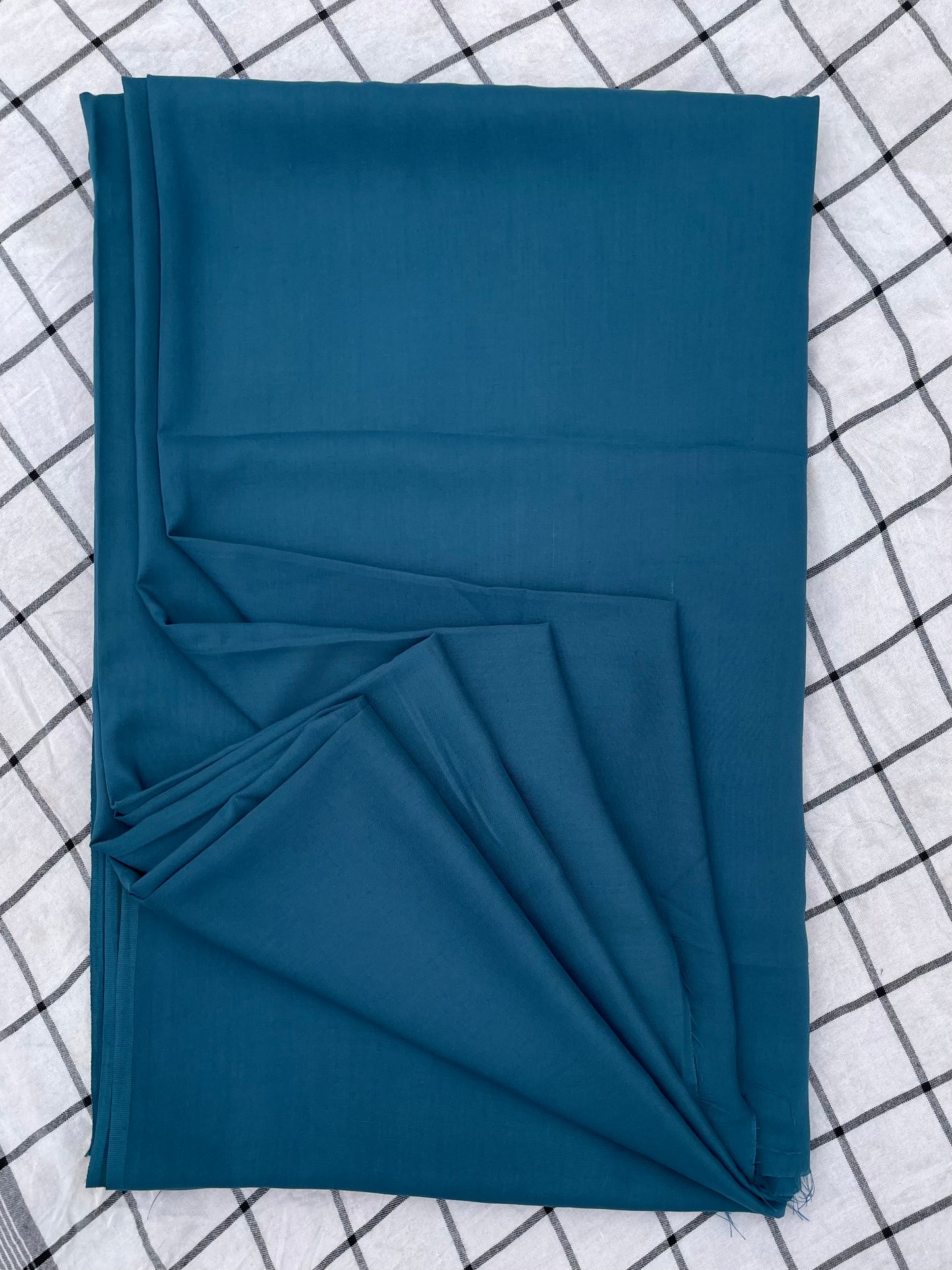 Premium Wash & Wear Men’s Unstiched Fabric